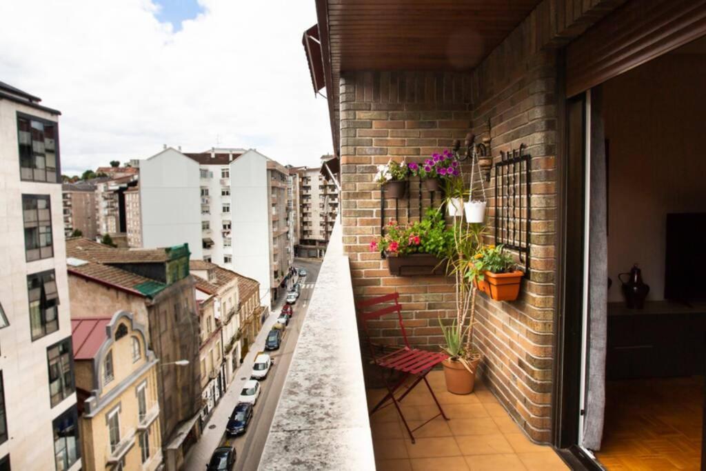 Piso Luminoso Y Tranquilo En Ourense Apartment Ngoại thất bức ảnh