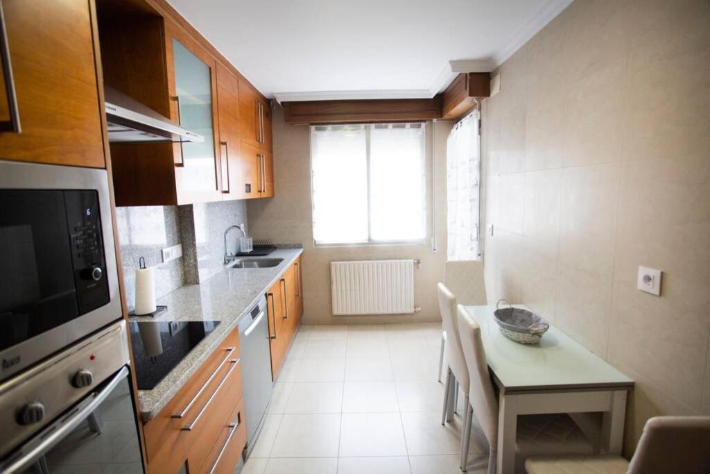 Piso Luminoso Y Tranquilo En Ourense Apartment Ngoại thất bức ảnh